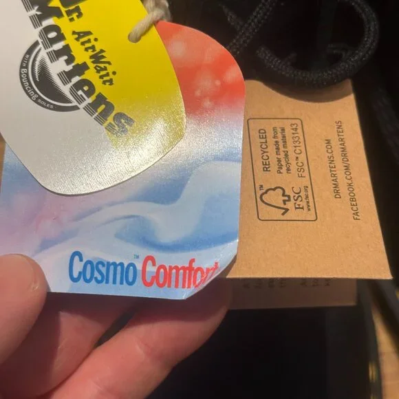 Dr. Martens 1460 slip resistant boots - men's size 9 - New with tags/never worn - Picture 6 of 8